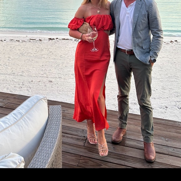 Rust orange / red linen off the shoulder midi dress - Picture 3 of 6